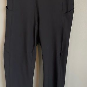 Fabletics Side Pocket Leggings Pure Luxe